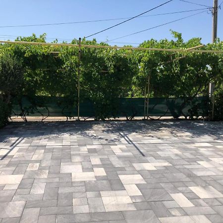 Lucija Apartments Vrh  Bagian luar foto