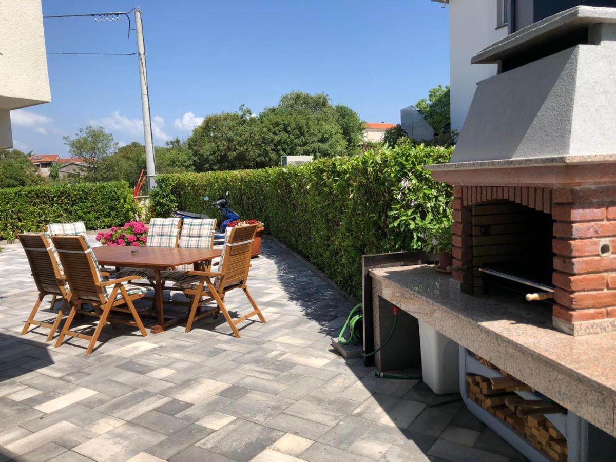 Lucija Apartments Vrh  Bagian luar foto