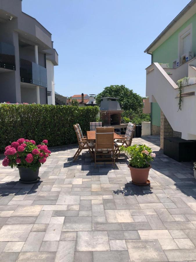 Lucija Apartments Vrh  Bagian luar foto